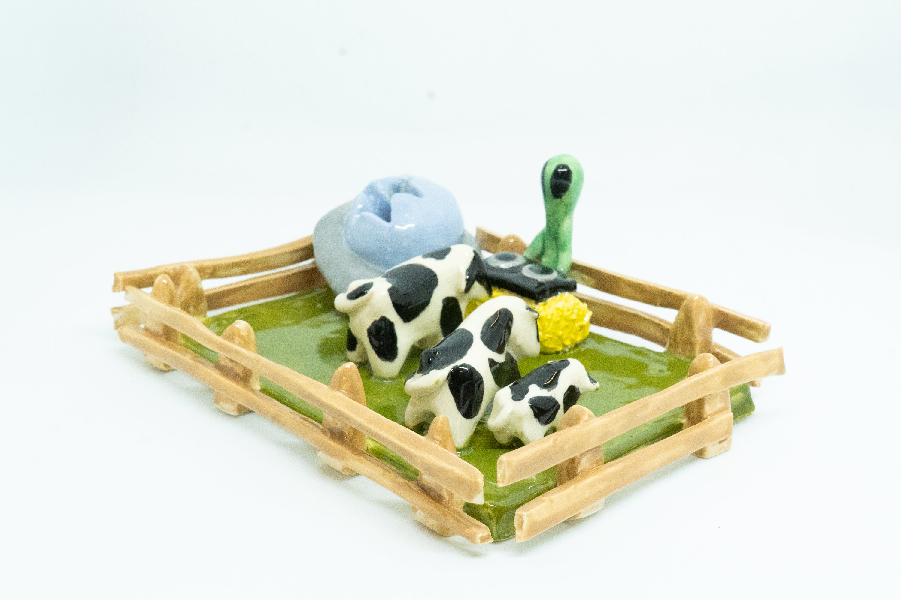 DJ SET ALIEN CON VACAS