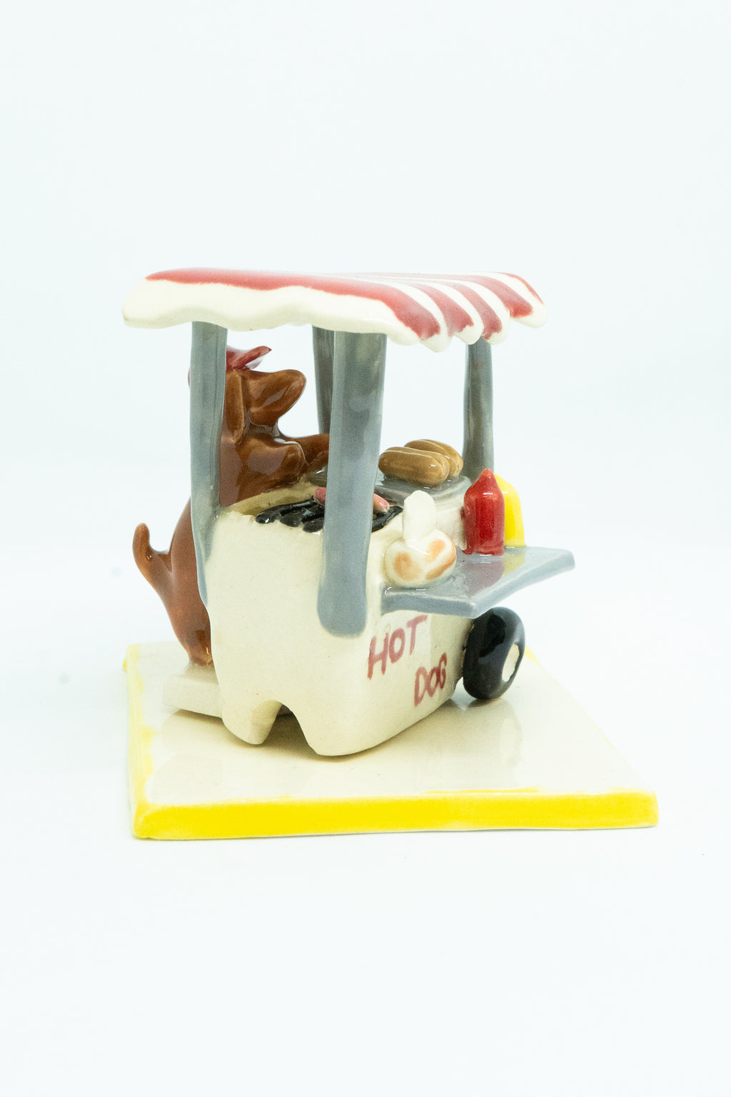 PERRITO VENDEDOR DE HOTDOGS